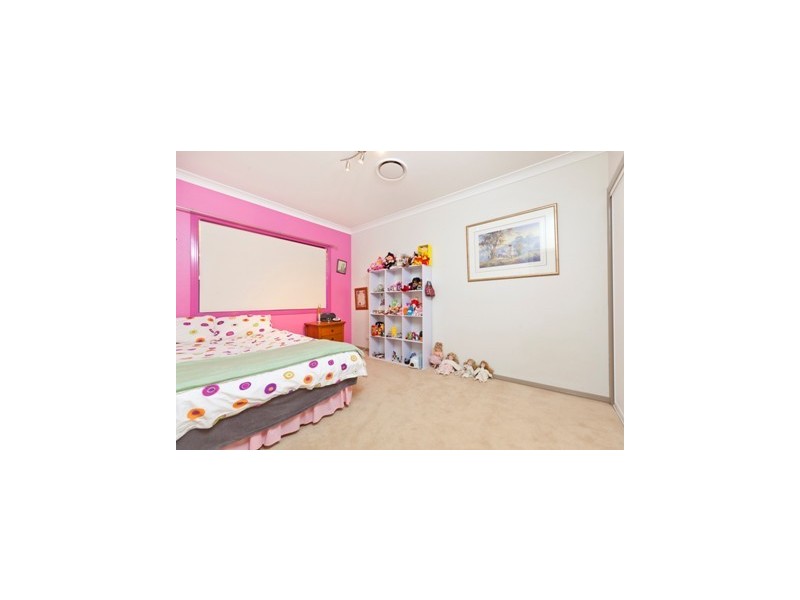 6 Bayfields Avenue, Wellington Point QLD 4160