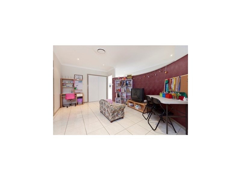 6 Bayfields Avenue, Wellington Point QLD 4160