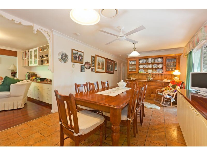 9 Double Jump Road, Redland Bay QLD 4165