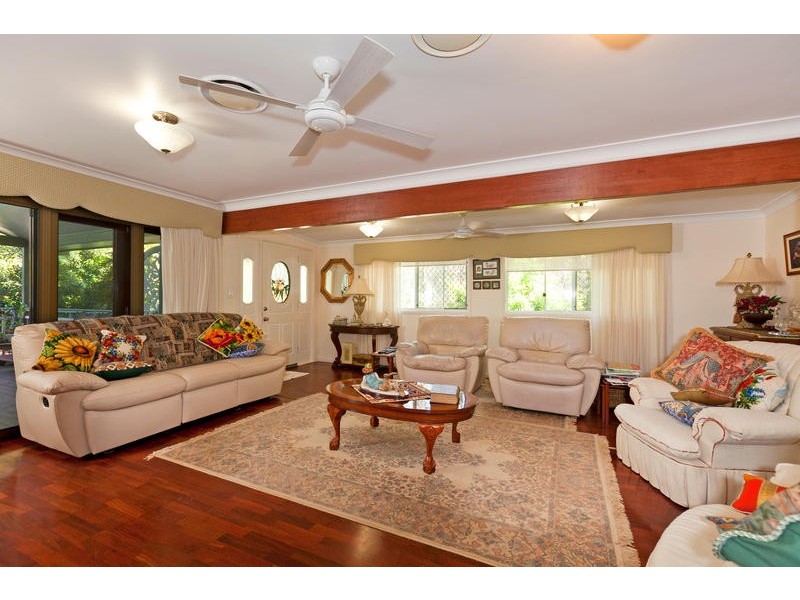 9 Double Jump Road, Redland Bay QLD 4165