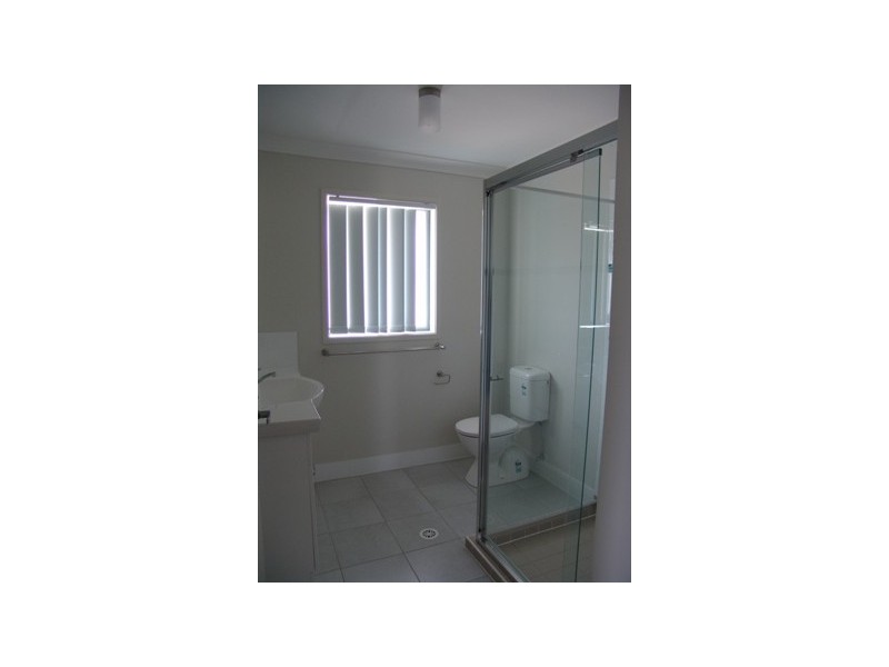 176 Barrack Road, Cannon Hill QLD 4170