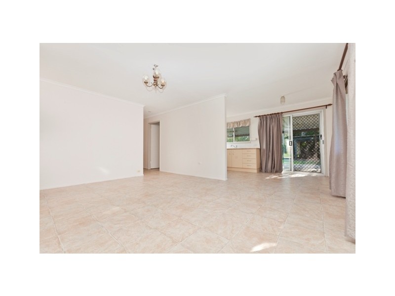8 Mitchell Street, Capalaba QLD 4157