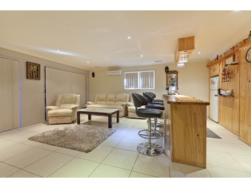 12 Pecan Court, Birkdale QLD 4159