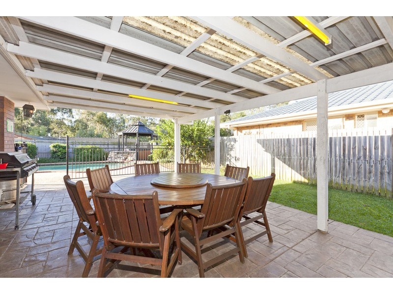 12 Pecan Court, Birkdale QLD 4159