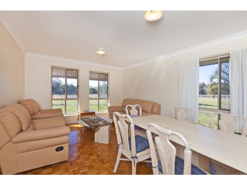 27 Double Jump Road, Redland Bay QLD 4165