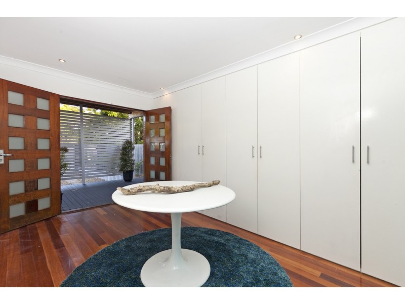 302 Main Road, Wellington Point QLD 4160