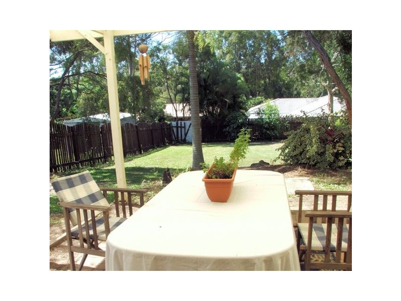 61 Spoonbill Street, Birkdale QLD 4159