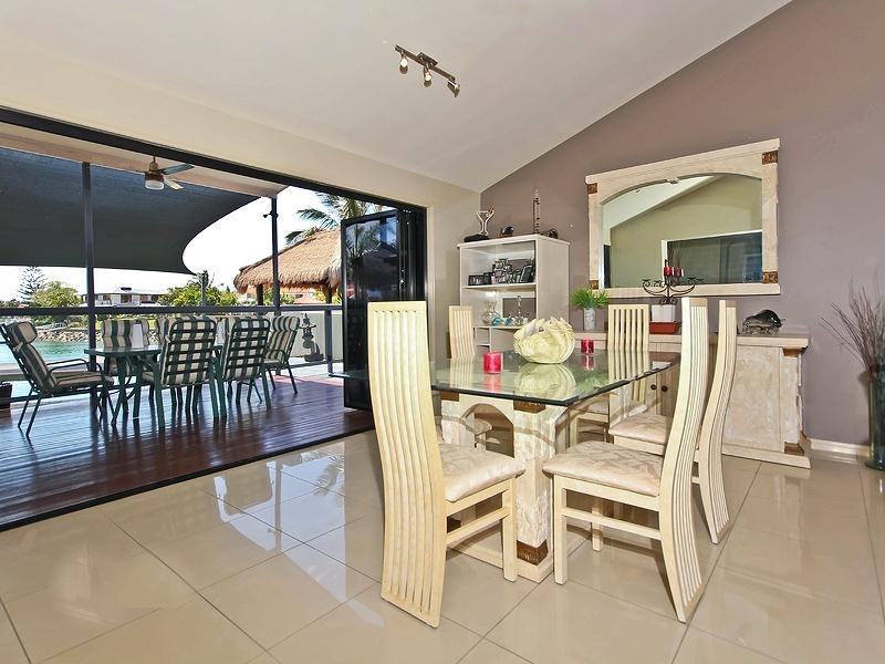 6 Bollard Court, Raby Bay QLD 4163