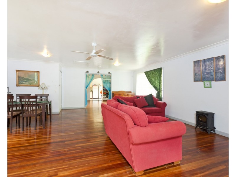 349 Redland Bay Road, Capalaba QLD 4157