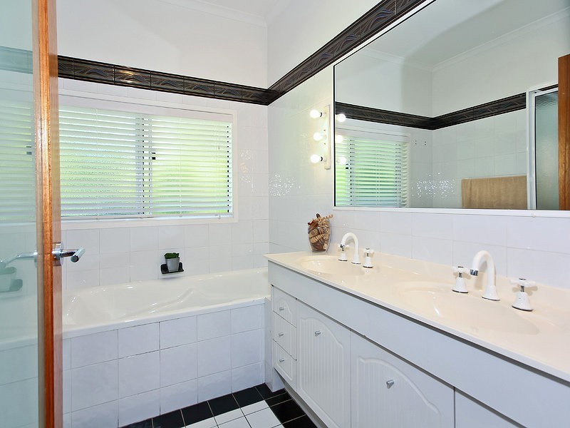 401 Wynnum Road North, Wynnum QLD 4178
