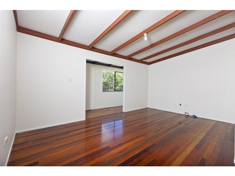 205 Redland Bay Road, Capalaba QLD 4157