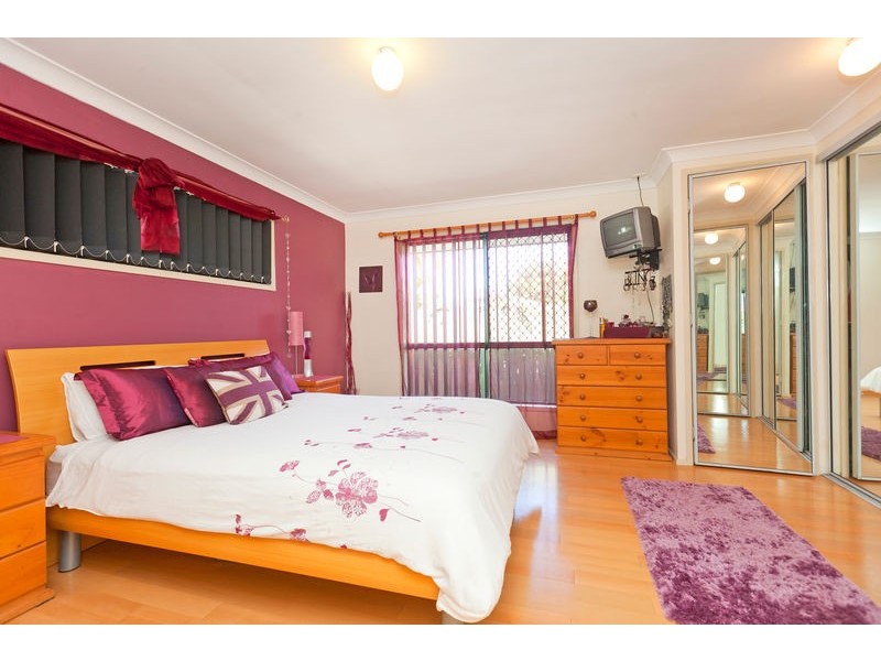 2 Song Place, Birkdale QLD 4159