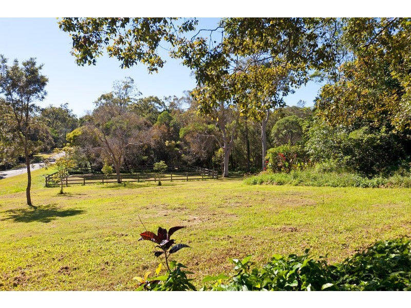 104 Henderson Road, Sheldon QLD 4157