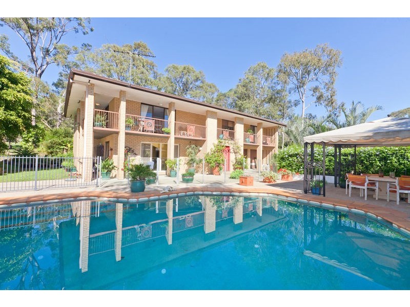 104 Henderson Road, Sheldon QLD 4157