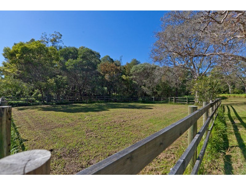 104 Henderson Road, Sheldon QLD 4157