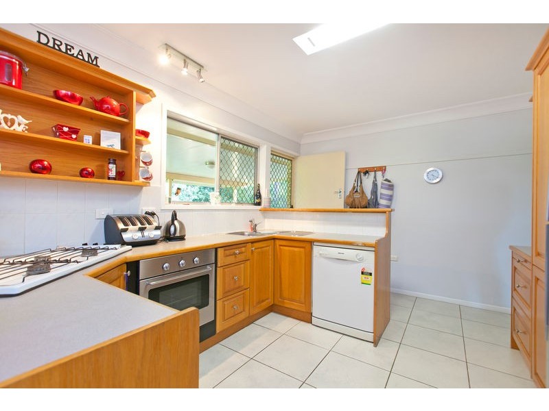 30-32 Sheena Street, Wellington Point QLD 4160