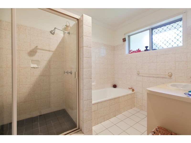 30-32 Sheena Street, Wellington Point QLD 4160