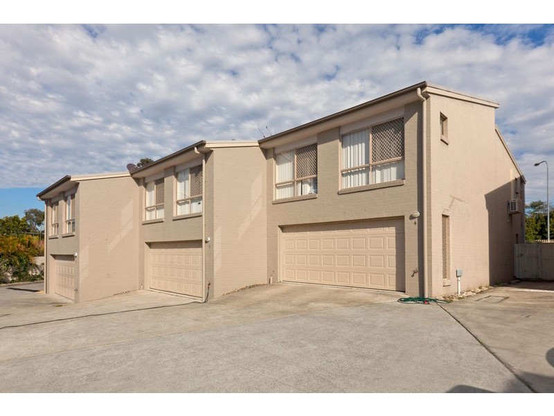 22 High Street, Forest Lake QLD 4078