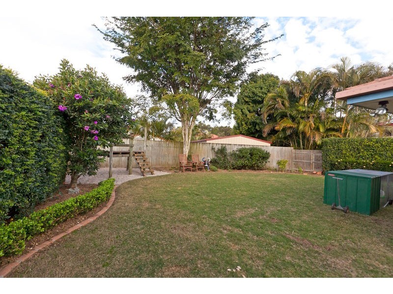 17 Carinyan Drive, Birkdale QLD 4159