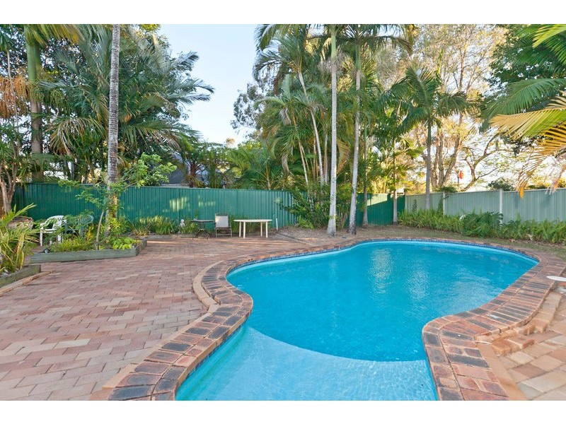 12 Sycamore Parade, Victoria Point QLD 4165