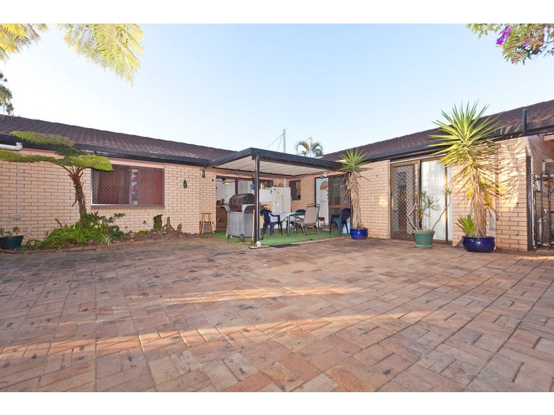 12 Sycamore Parade, Victoria Point QLD 4165