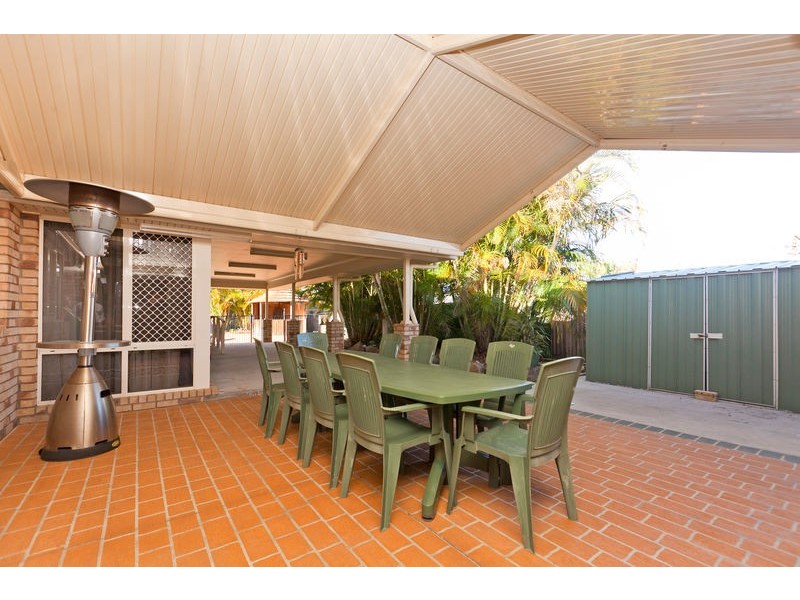 93 Valantine Road, Birkdale QLD 4159