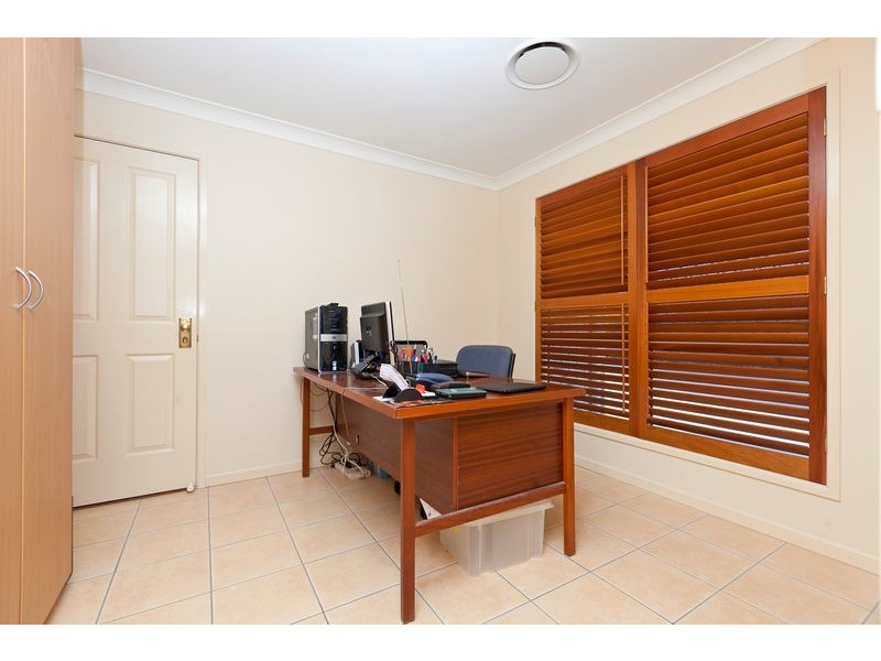 93 Valantine Road, Birkdale QLD 4159