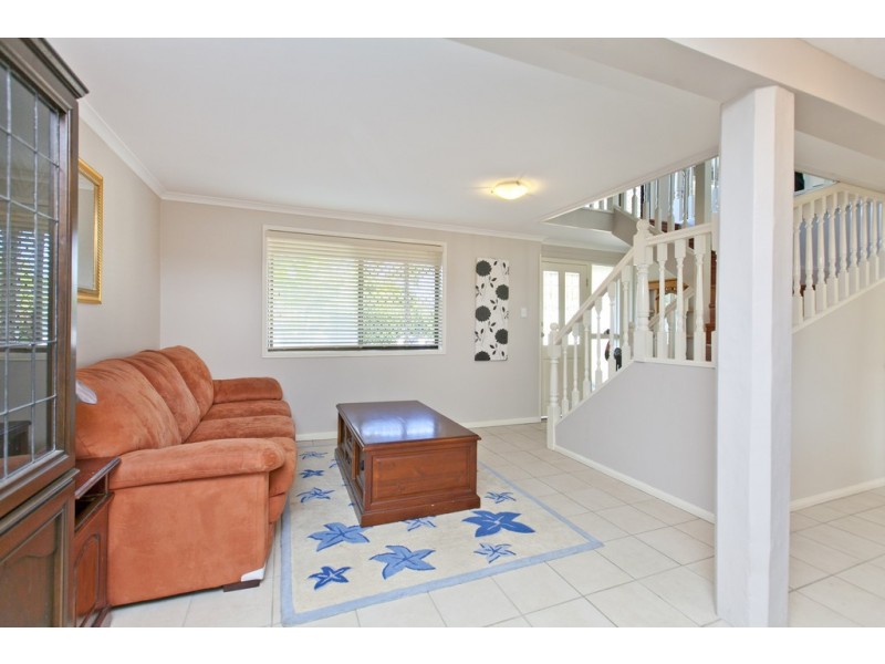 16 Endeavour Street, Capalaba QLD 4157