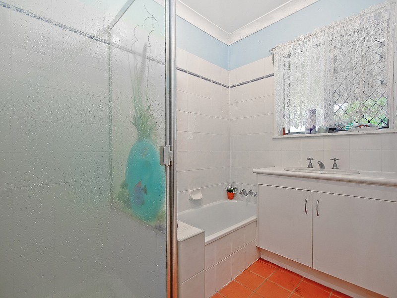 27 Marina Street, Alexandra Hills QLD 4161