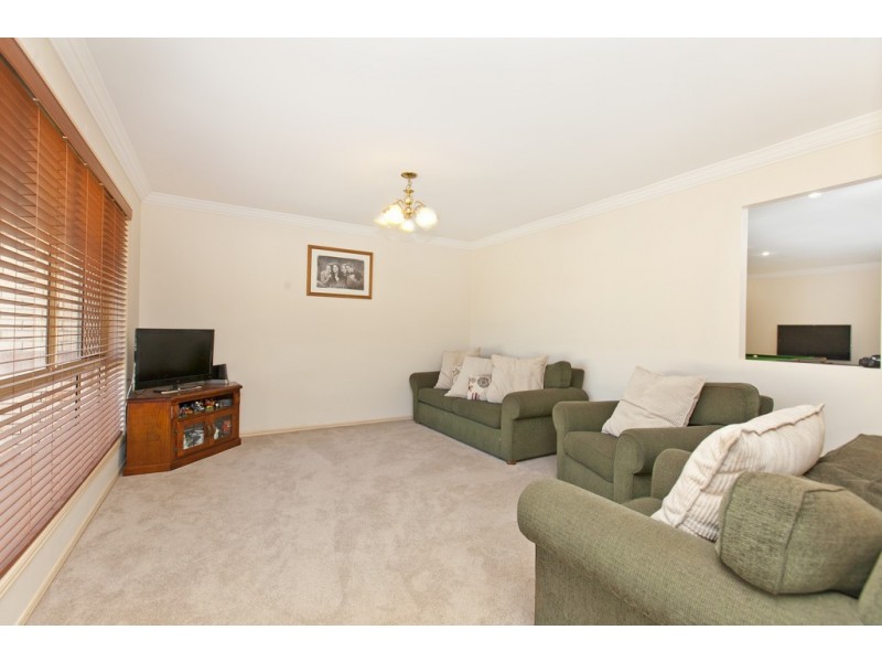 4 Amelia Place, Cleveland QLD 4163