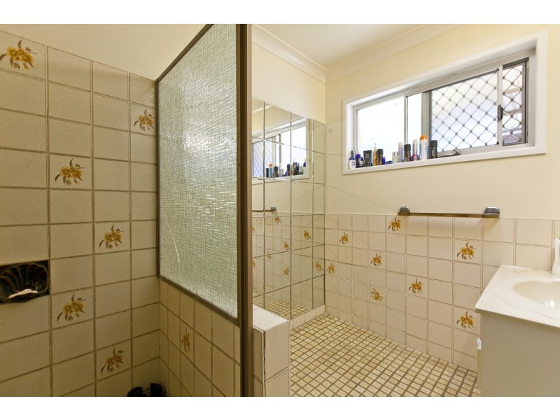 31 Elmhurst Street, Capalaba QLD 4157