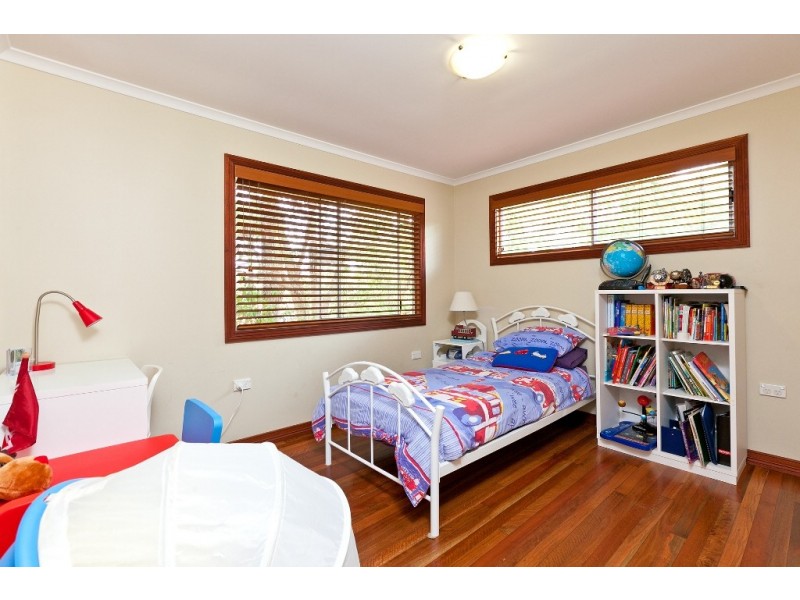 136 Wellington Street, Ormiston QLD 4160