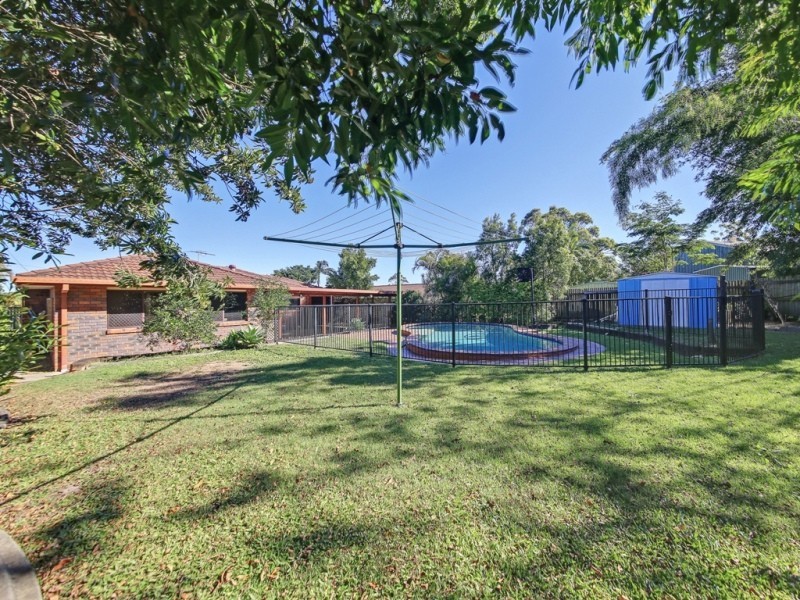 11 Greystoke Place, Alexandra Hills QLD 4161
