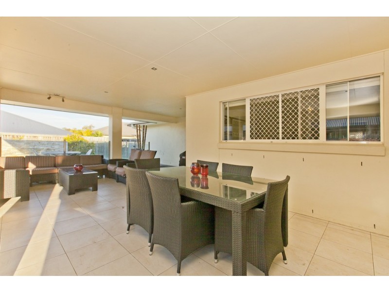 62 Red Gum Crescent, Wakerley QLD 4154