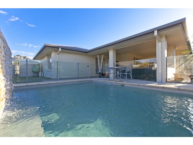 62 Red Gum Crescent, Wakerley QLD 4154