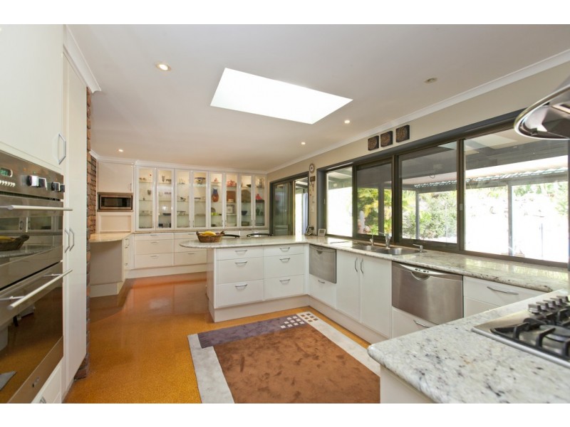 91 Winston St, Sheldon QLD 4157