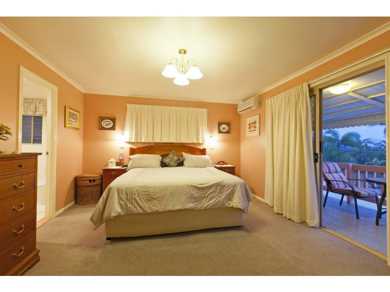 5 Maritime Court, Victoria Point QLD 4165