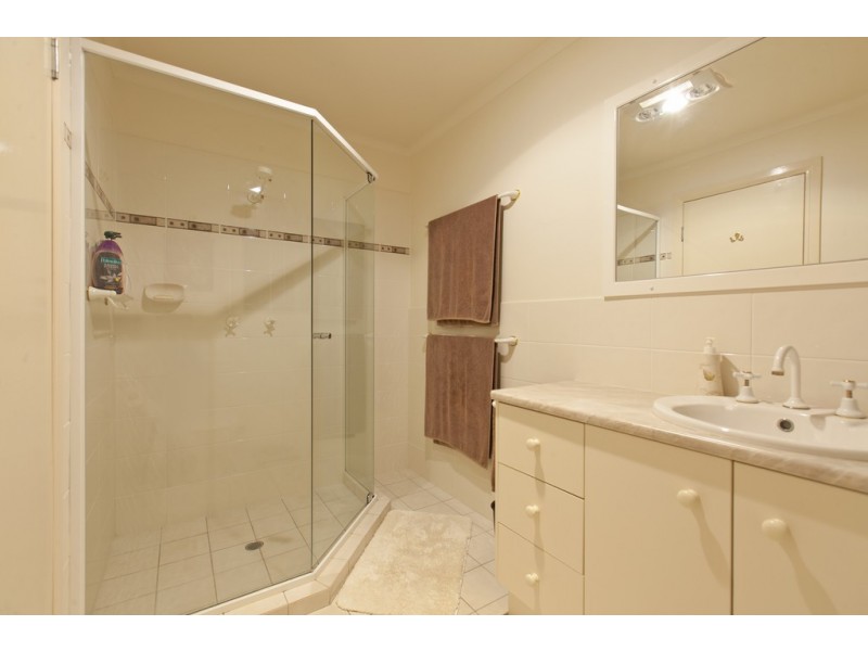 5 Maritime Court, Victoria Point QLD 4165