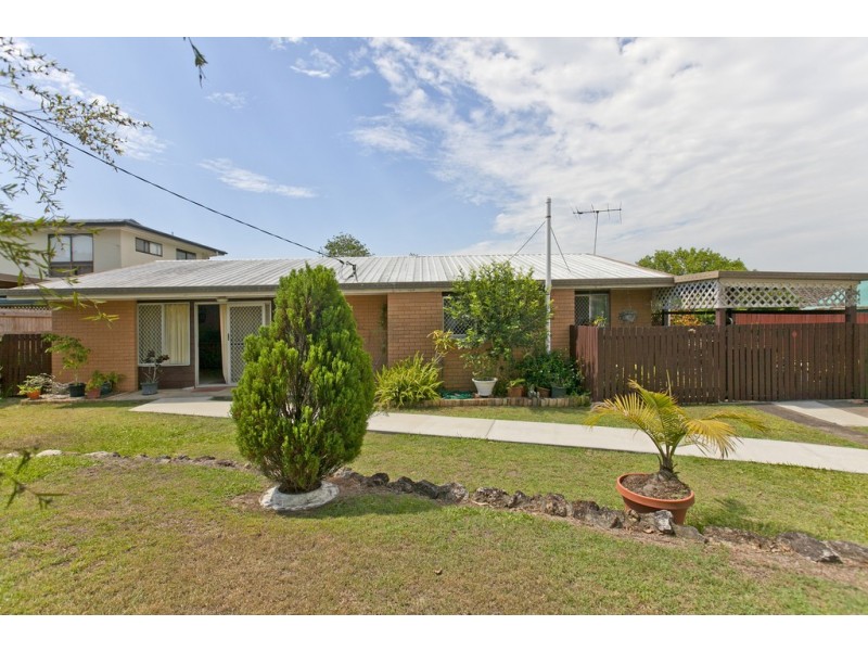 14 Blaxland Street, Capalaba QLD 4157