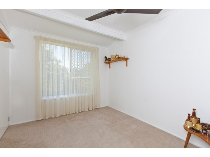 14 Blaxland Street, Capalaba QLD 4157