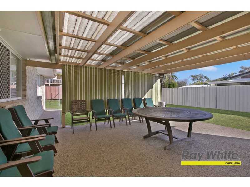 42 Agnes Street, Birkdale QLD 4159