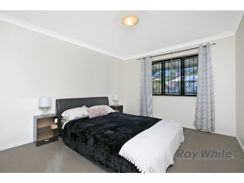 3 Alma Street, Thorneside QLD 4158