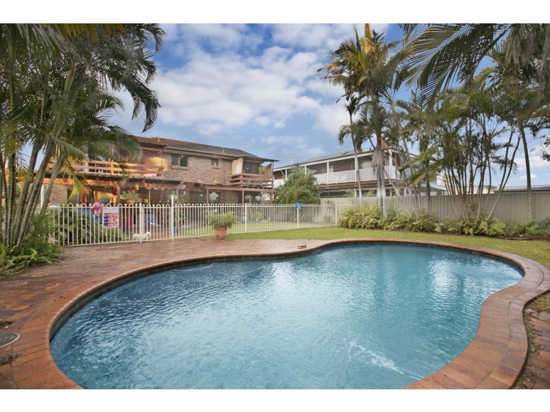 52 Makaha Drive, Birkdale QLD 4159