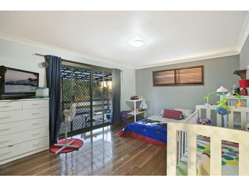 52 Makaha Drive, Birkdale QLD 4159