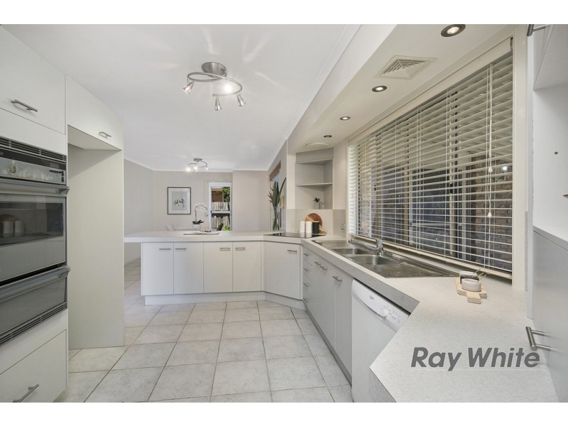 10 Simon Street, Victoria Point QLD 4165