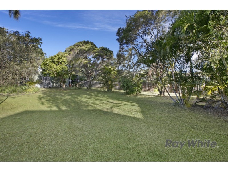 13 Caston Court, Birkdale QLD 4159