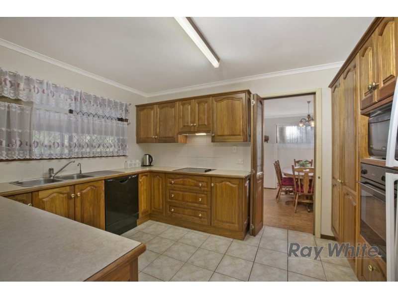 13 Caston Court, Birkdale QLD 4159