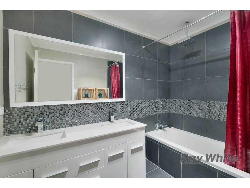 6 Banks Street, Capalaba QLD 4157