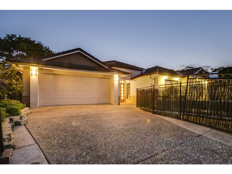 17 Surman Street, Birkdale QLD 4159