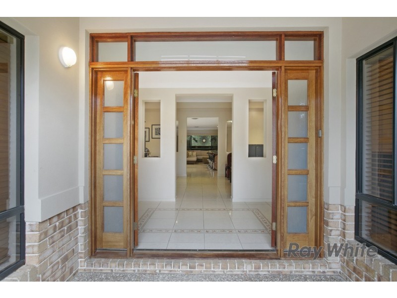 17 Surman Street, Birkdale QLD 4159